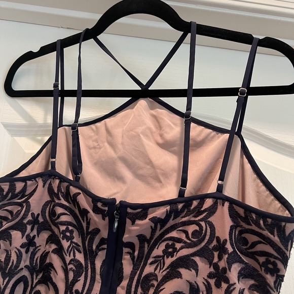 BCBG Generation Size 10‎ Lace Cocktail Midi Sleeveless Dress Fairy Embroidered - Picture 5 of 11